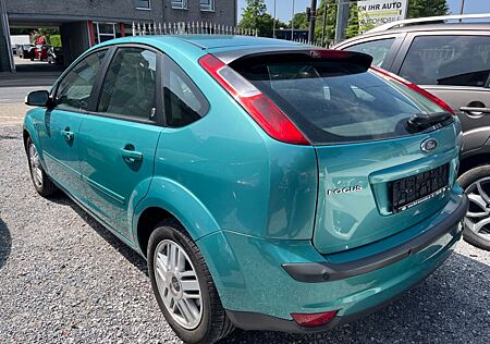 Ford Focus Lim. Ghia