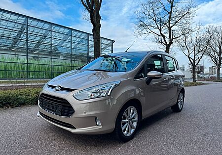 Ford B-Max Titanium Pano/Navi/Kamera/Keyless
