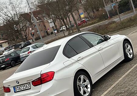 BMW 328i xDrive - Top Zustand