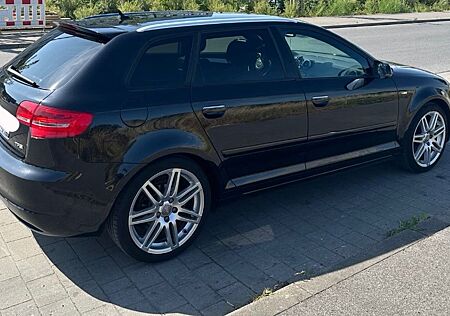 Audi A3 1.4 TFSI S line Sportback S line, Service neu