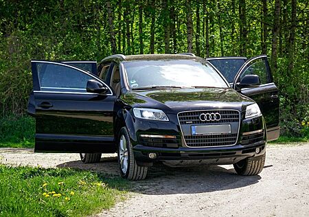 Audi Q7 3.0 TDI (DPF) quattro tiptronic -
