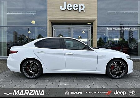 Alfa Romeo Giulia 2.0 Turbo 16V~AT8~Q4~VELOCE~