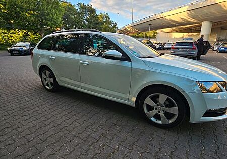 Skoda Octavia 1.6 TDI CLEVER CLEVER