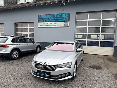 Skoda Superb Combi Style 4x4 DSG Virtual Navi AHK ACC