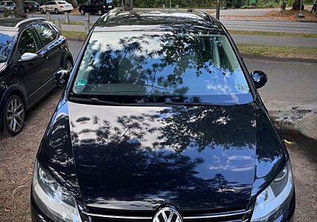 VW Sharan Volkswagen 2.0 TDI 7 Sitzer Trendline Klimaaut. AHK.