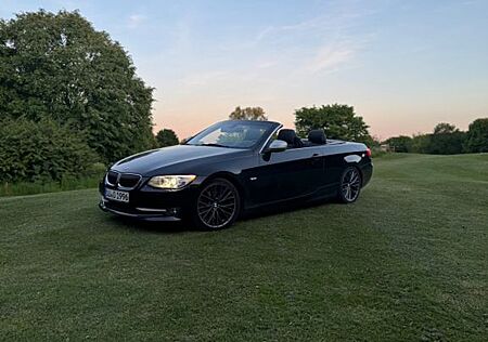 BMW 325d Cabrio*Hi-Fi* Garagenfahrzeug*Handwäsche