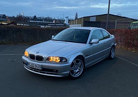 BMW 323Ci -