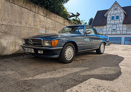 Mercedes-Benz SL 300 Mercedes r107 300SL mit sehr guter Technik
