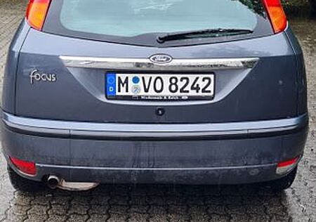 Ford Focus 2.0 Ghia /Klima/ Automatik