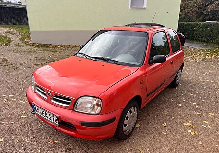 Nissan Micra 1.0 Style Schiebedach - Wenig KM 8x Reifen