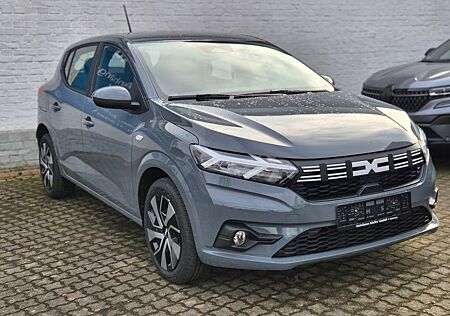 Dacia Sandero Expression TCE 90 auto Winterpaket