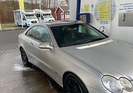 Mercedes-Benz CLK 270 CDI ELEGANCE Elegance