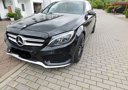 Mercedes-Benz C 220 AMG Line