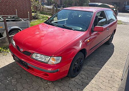 Nissan Almera 1.4 Competence Youngtimer