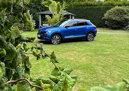 VW T-Roc Volkswagen 1.5 TSI ACTIVE ACTIVE