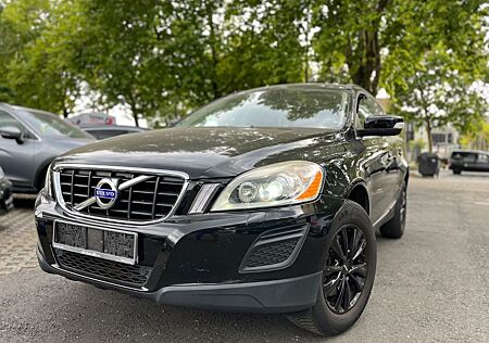 Volvo XC 60 XC60 Momentum Drive