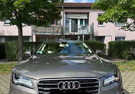 Audi A7 . 3.0 tdi