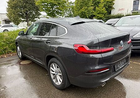 BMW X4 xD 20 i Advantage+HUD+Sportsitze+AHK+Kamera++