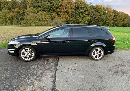 Ford Mondeo gebraucht kaufen Ford Mondeo 2,0TDCi 103kW Champions Edition Turni...