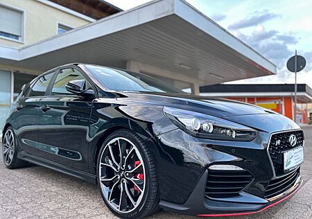 Hyundai i30 2.0 T-GDI N Performance Navi LED Pano. Kamer
