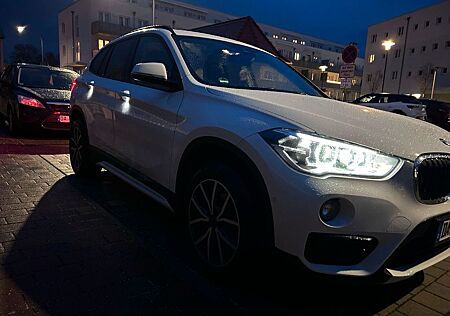 BMW X1 SHZ AMBIETENLICHT NAVI, TEMPOMAT, 8X ALU