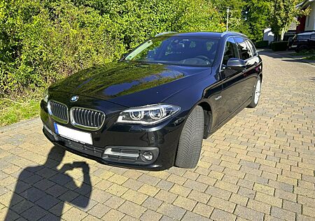 BMW 520d Touring HUD, AHK, Luftfederung, Sportsitze