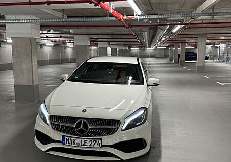 Mercedes-Benz A 180 AMG Line AMG Line