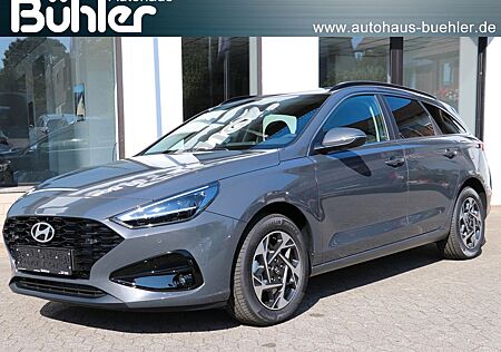 Hyundai i30 gebraucht kaufen Hyundai i30 Kombi Trend Plus 1.5 T-GDI Mild Hybrid LE...