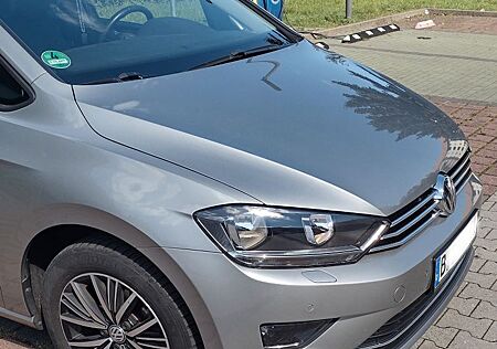 VW Golf Sportsvan Volkswagen 1.2 TSI 81kW DSG ALLSTAR BMT ...