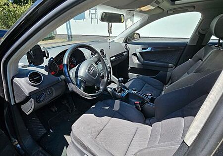 Audi A3 2.0 TDI Ambiente Sportback Ambiente