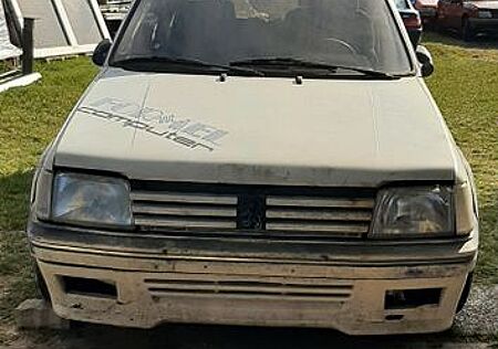 Peugeot 205  GTI