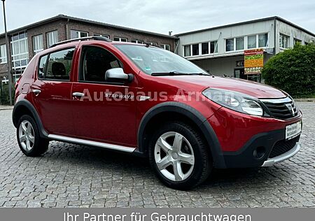 Dacia Sandero Stepway 1.6 1.Hand 80 TKM TÜV NEU