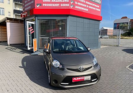 Toyota Aygo (X) Aygo Cool/ Navi/Klima/CD+Aux/8-fach bereift