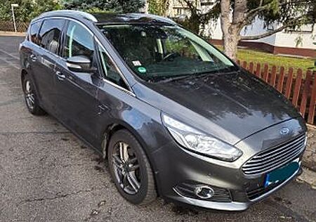 Ford S-Max 2,0 EcoBlue 110kW Titanium 7-Sitzer