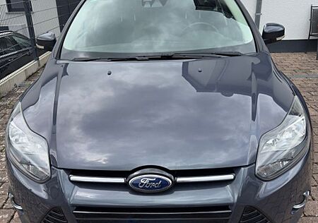 Ford Focus 1,0 EcoBoost 74kW Titanium Turnier Tit...