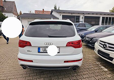 Audi Q7 3.0 TDI (DPF) quattro tiptronic -