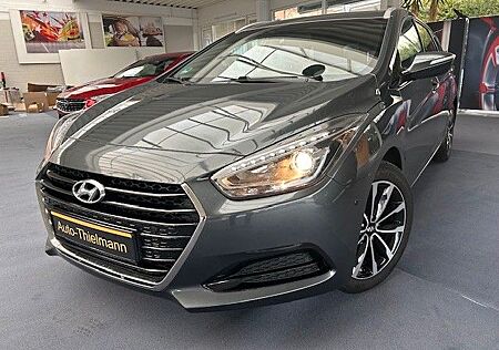 Hyundai i40 cw blue Classic AHK abnehmbar