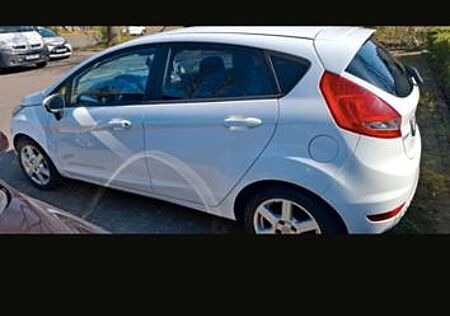 Ford Fiesta 1,6 TDCi 70kW DPF ECOnetic ECOnetic