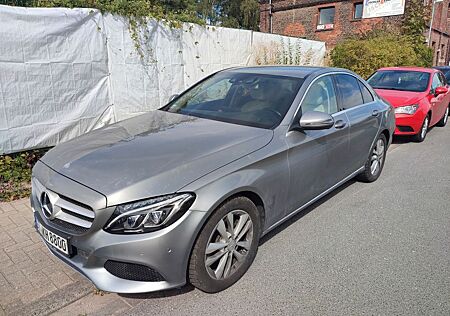 Mercedes-Benz C 220 BlueTec / d Limousine/ Head Up/ Navi/Led