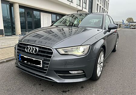 Audi A3 2.0 TDI Attraction Sportback Attraction