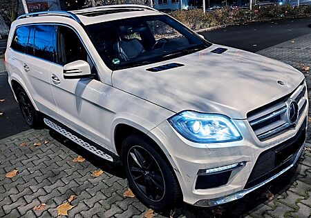 Mercedes-Benz GL 350 Mercedes Benz 350 GL AMG Sport-Paket 7 Sitzer