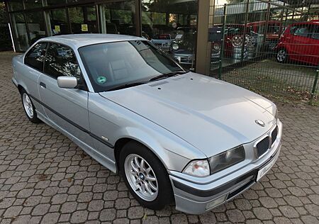 BMW 316i Coupe Exclusiv Edition