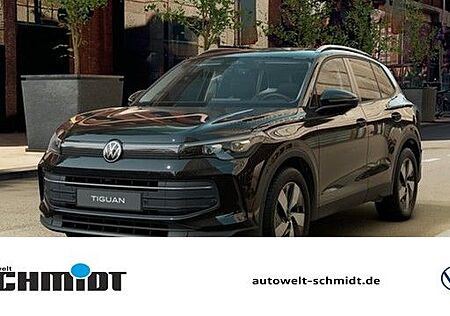 VW Tiguan Volkswagen 2,0 l TDI DSG Life AHK KOMFORTP DESIGNP L