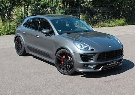 Porsche Macan Scheckh., 22", Aerokit, Sportausp., Pano, Luft