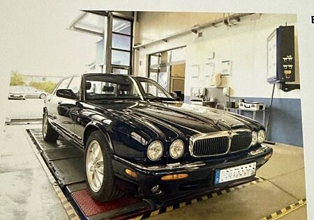 Jaguar XJ8 Executive 4.0