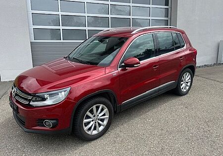 VW Tiguan Volkswagen Sport & Style+ALU+NAV+MFL+KAM+SITZHZG+