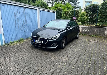Hyundai i30 1.4 Pure Pure