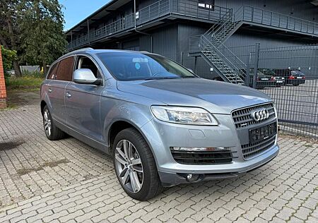 Audi Q7 3,0 TDI V6 quattro DPF Automatik