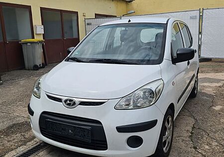Hyundai i10 *TÜV NEU*KLIMA*SCHECKHEFT*8-FACH BEREIFT