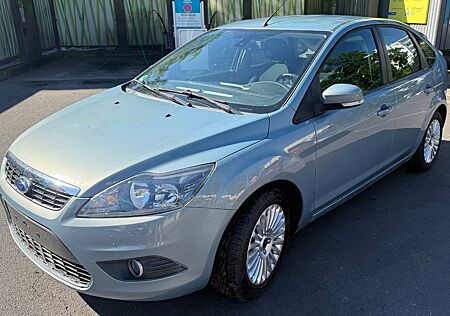 Ford Focus 1,8 Titanium Titanium